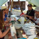 Préparation du repas trappeur de la veillée fiesta !